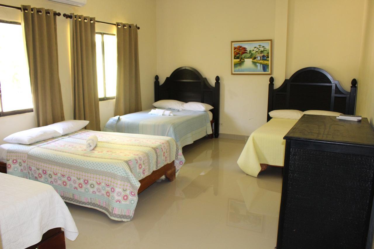 Hotel Guarocuya De Barahona Bagian luar foto